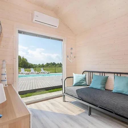 Semesterbostad 2 Bedroom In *